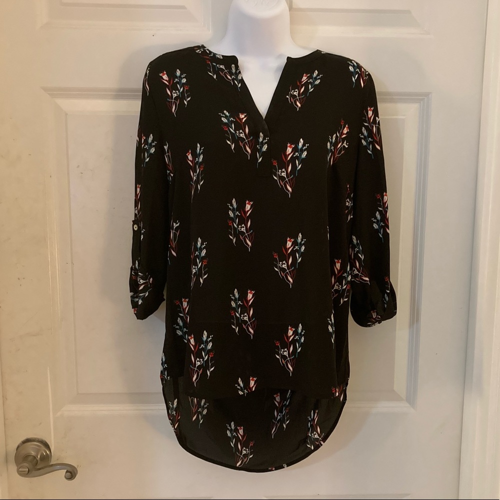 danielrainn, NWT, L Black Floral Blouse